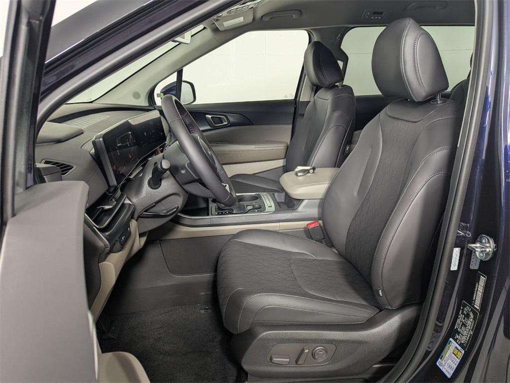 new 2026 Kia Carnival car, priced at $39,112