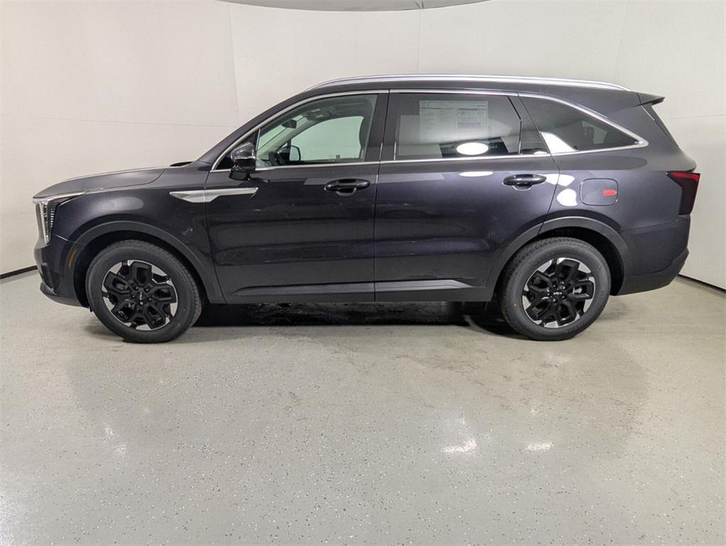 new 2026 Kia Sorento car, priced at $34,523