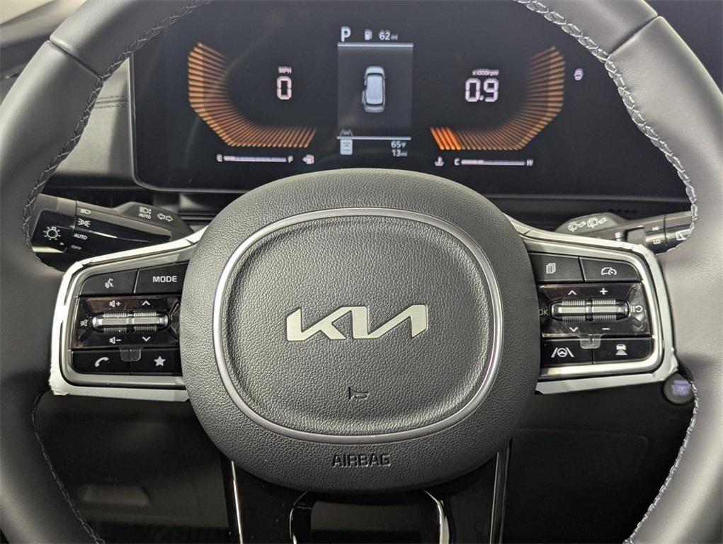 new 2026 Kia Carnival car, priced at $43,370