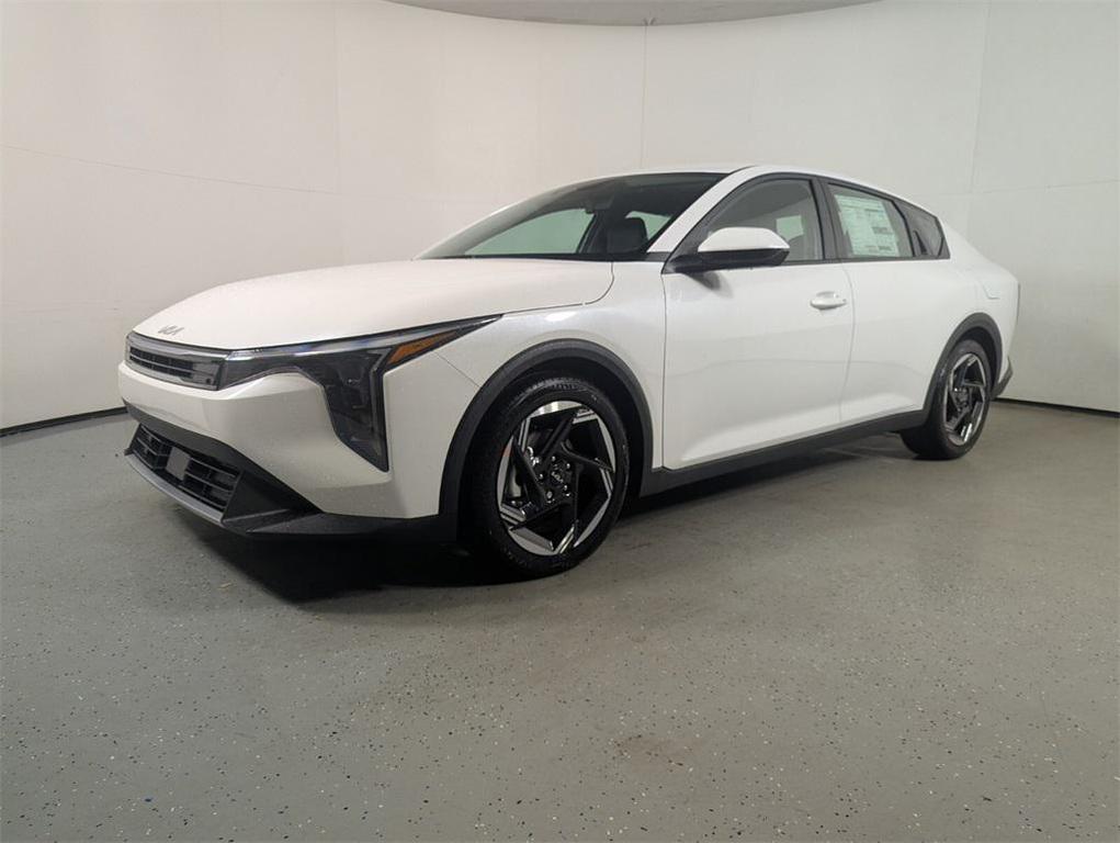 new 2025 Kia K4 car, priced at $23,193