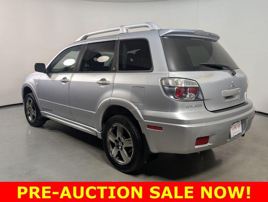 used 2006 Mitsubishi Outlander car, priced at $2,991