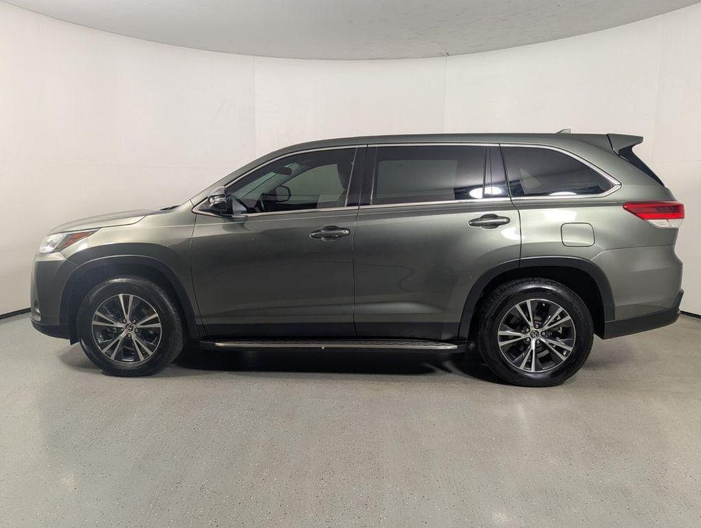 used 2019 Toyota Highlander car, priced at $21,875