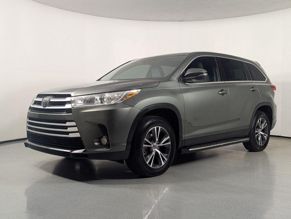 used 2019 Toyota Highlander car, priced at $21,875