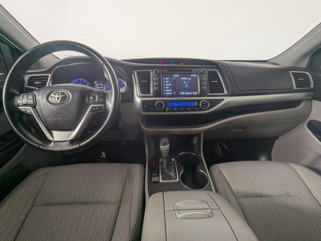 used 2019 Toyota Highlander car, priced at $21,875