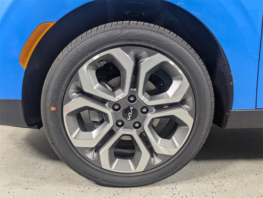 new 2025 Kia Soul car, priced at $23,624