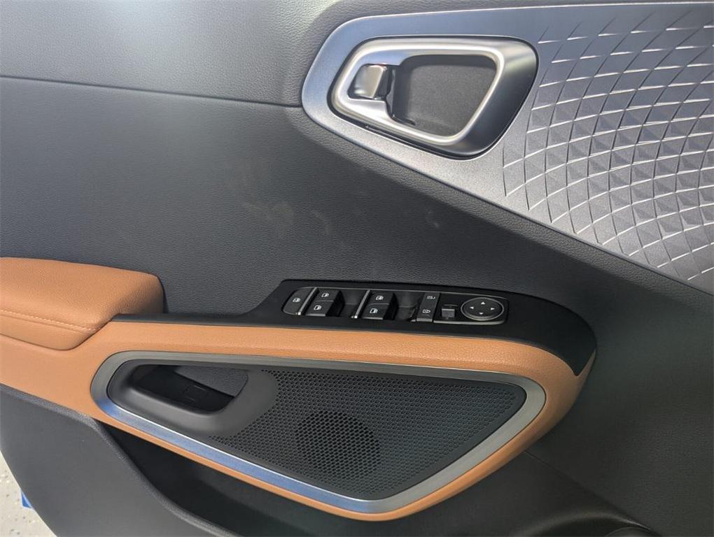 new 2025 Kia Soul car, priced at $23,624