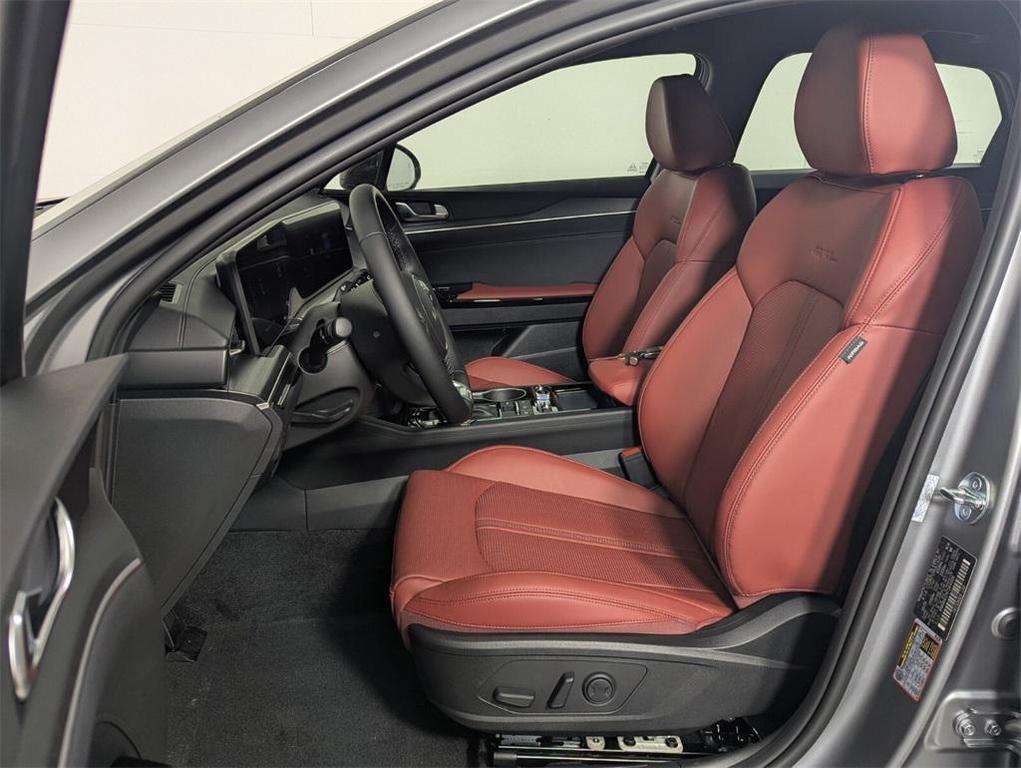 new 2026 Kia K5 car, priced at $31,089