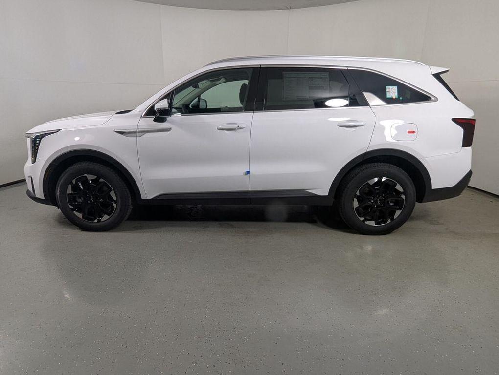 new 2026 Kia Sorento car, priced at $33,714