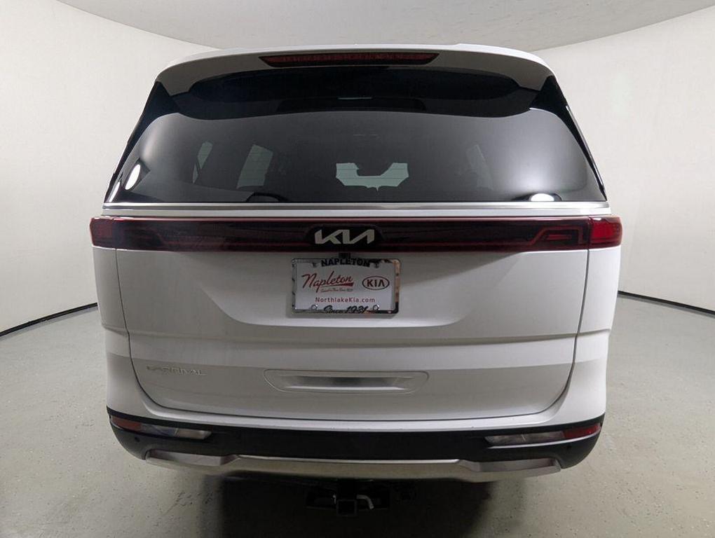 used 2024 Kia Carnival car, priced at $38,871