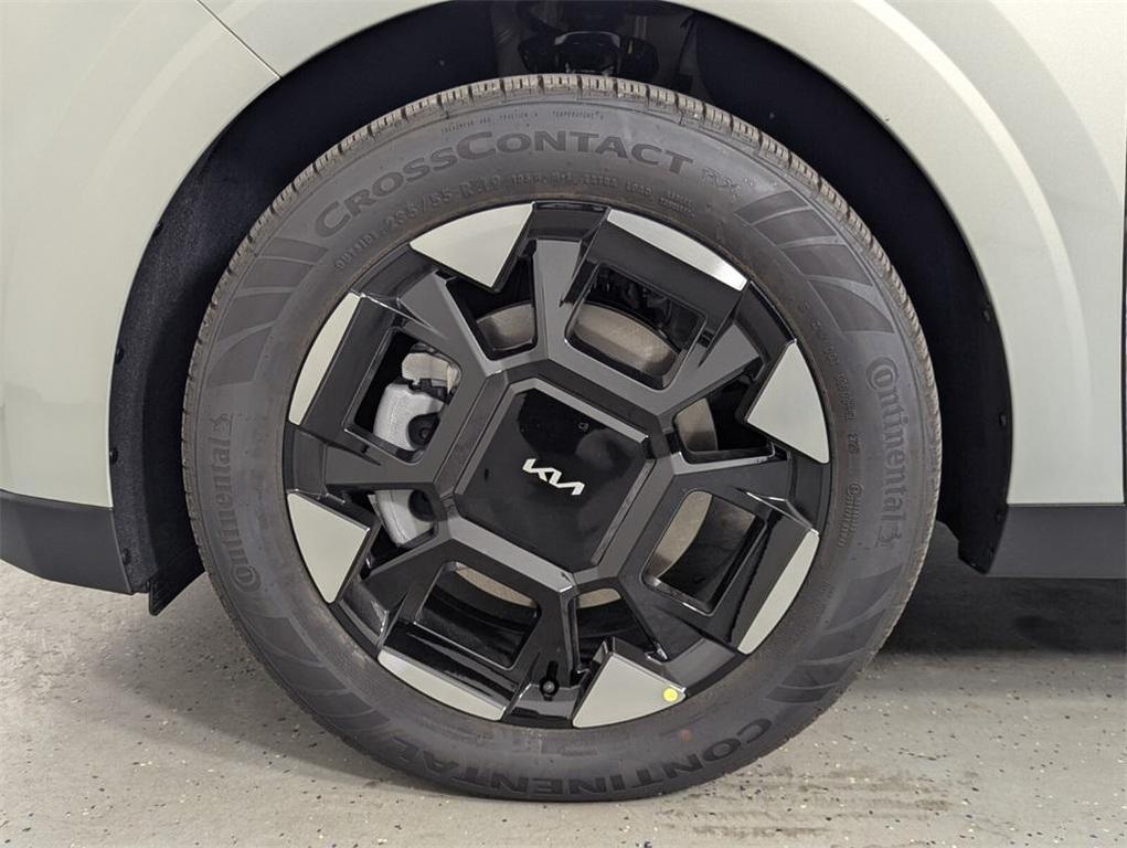 new 2026 Kia Carnival car, priced at $43,465