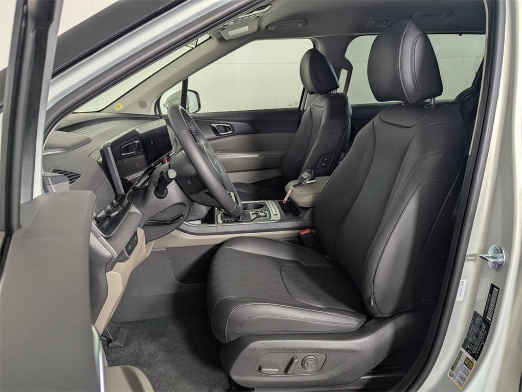 new 2026 Kia Carnival car, priced at $43,465