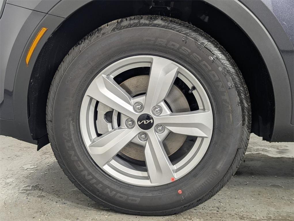 new 2026 Kia Sorento car, priced at $33,125