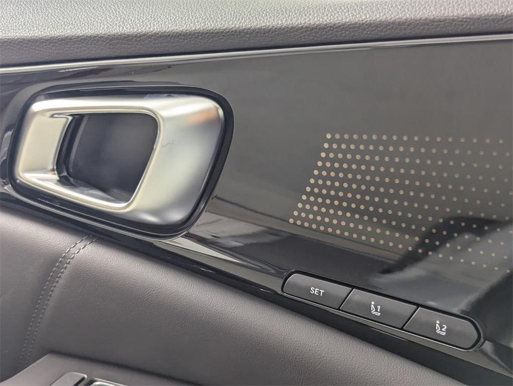 new 2026 Kia Carnival car, priced at $50,697