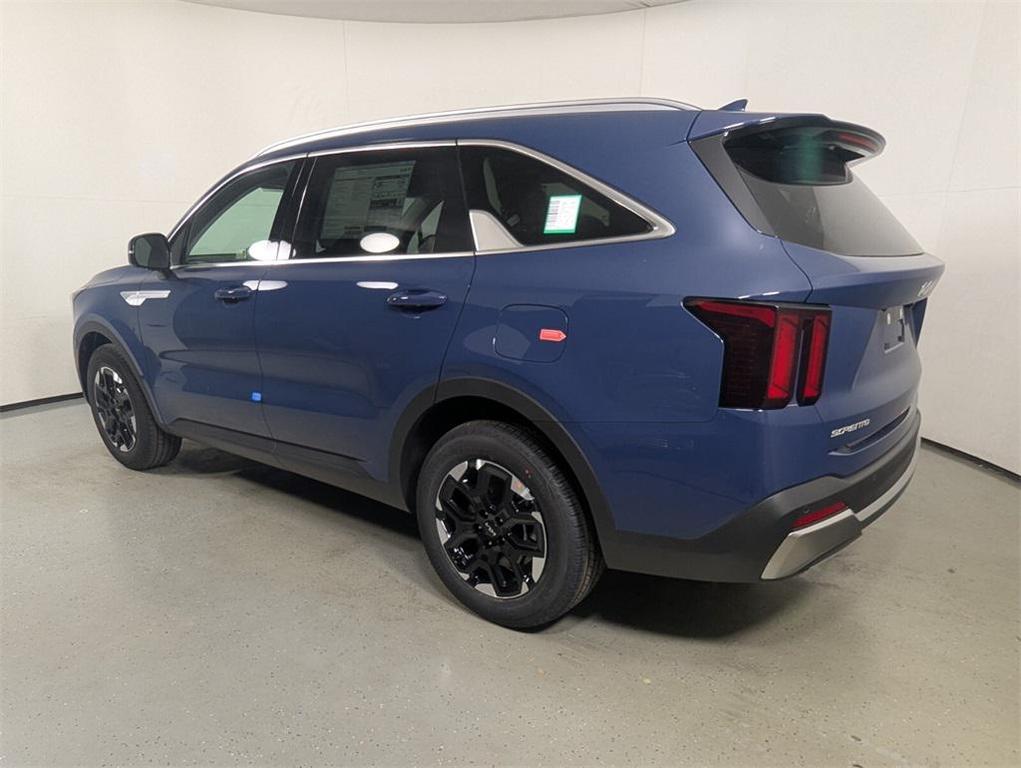 new 2026 Kia Sorento car, priced at $35,493