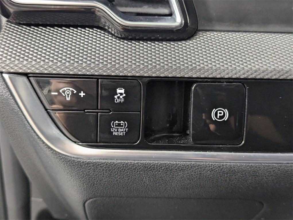 used 2023 Kia Sportage Hybrid car, priced at $21,491