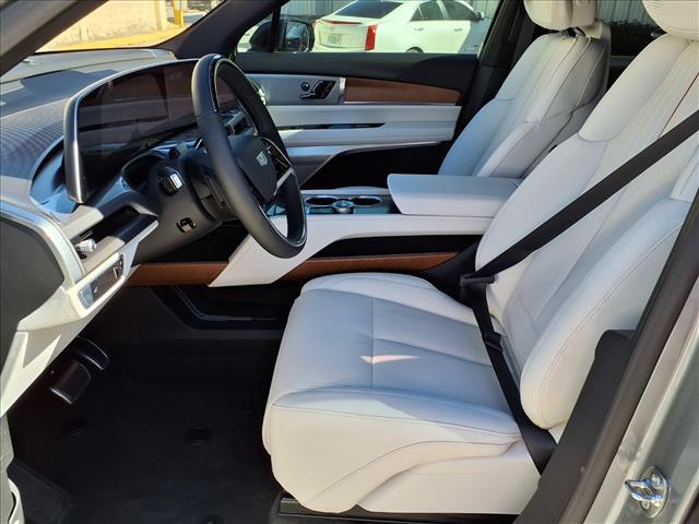 new 2026 Cadillac VISTIQ car, priced at $80,390