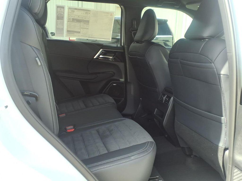 new 2026 Mitsubishi Outlander car, priced at $36,891