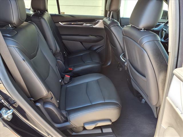 used 2021 Cadillac XT6 car, priced at $23,879