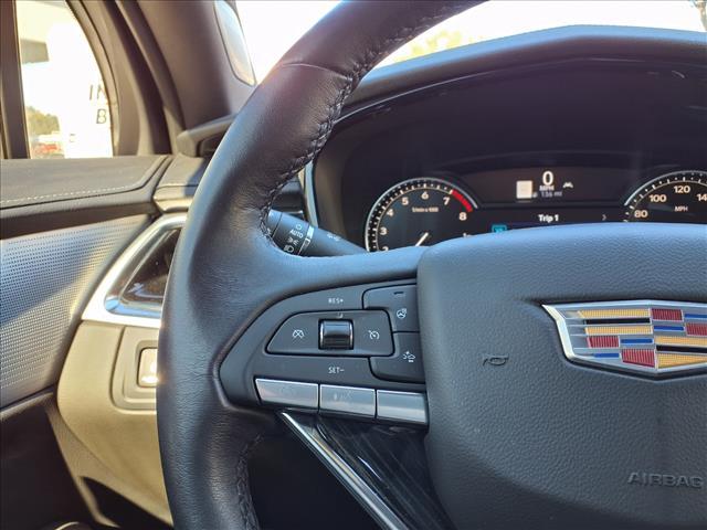 used 2024 Cadillac XT6 car, priced at $40,921