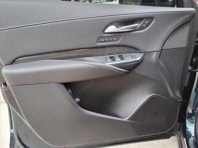 used 2025 Cadillac XT4 car, priced at $35,714