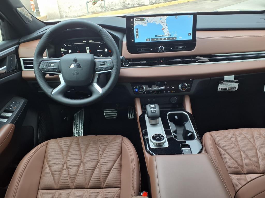 new 2025 Mitsubishi Outlander car, priced at $46,146