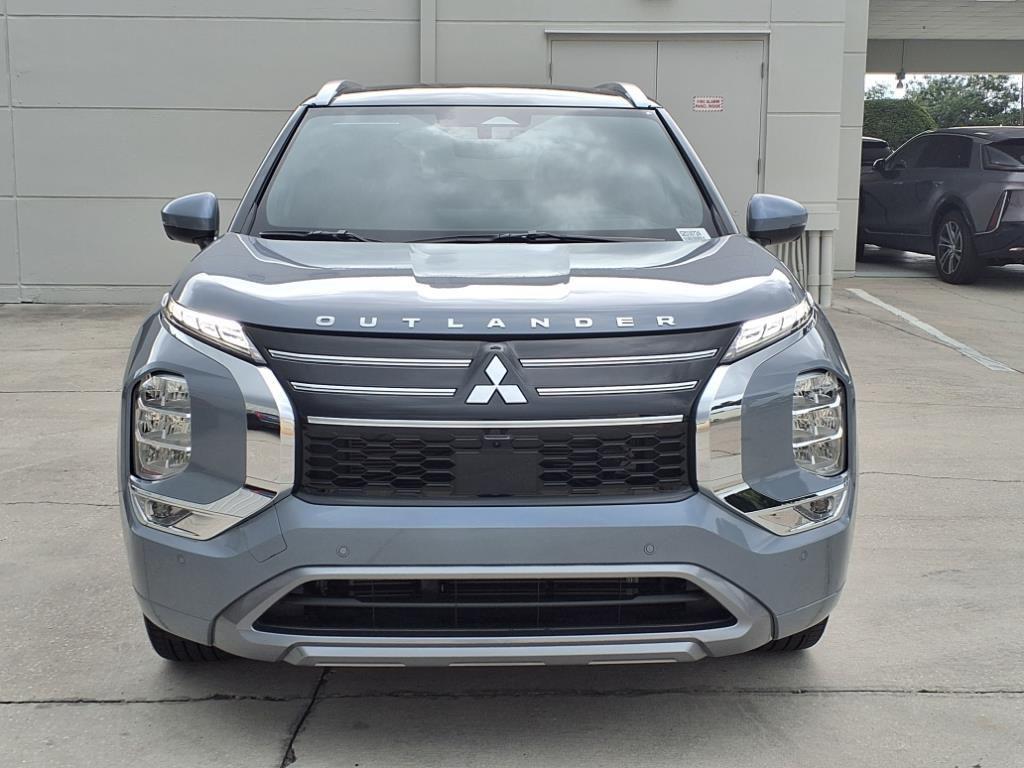 new 2025 Mitsubishi Outlander car, priced at $46,146