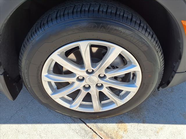 used 2023 Cadillac XT4 car, priced at $21,698