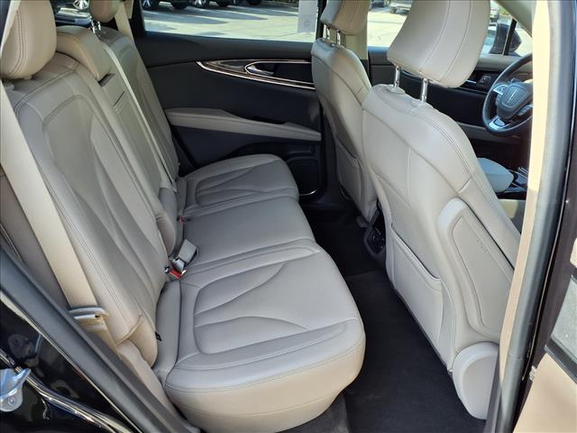 used 2022 Lincoln Nautilus car, priced at $24,899