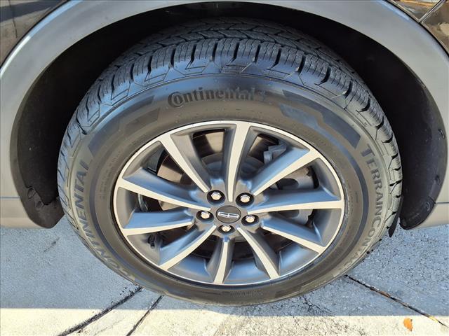 used 2022 Lincoln Nautilus car, priced at $24,899