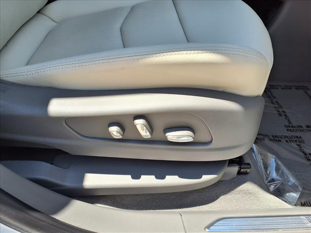 used 2024 Cadillac XT5 car, priced at $42,969