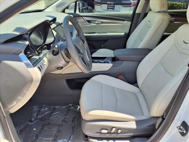 used 2024 Cadillac XT5 car, priced at $42,969