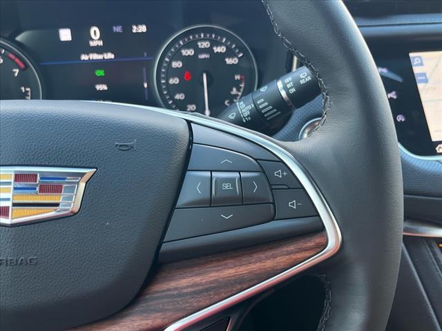 new 2025 Cadillac XT5 car, priced at $58,390