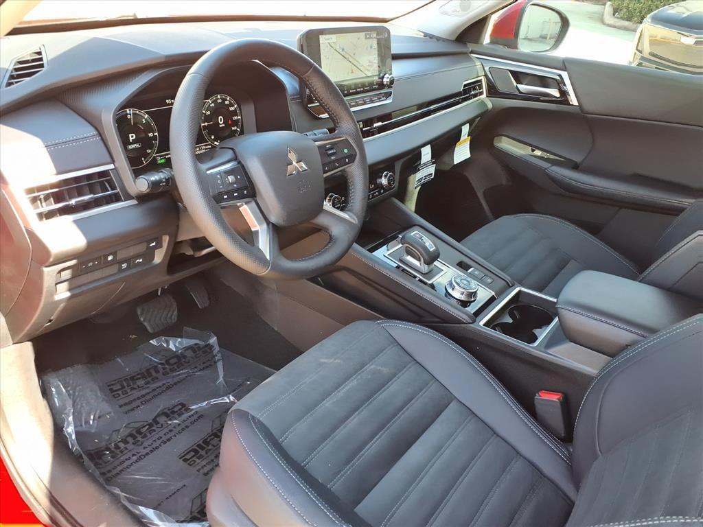 new 2025 Mitsubishi Outlander car, priced at $49,806