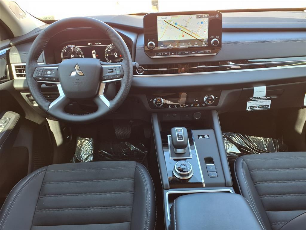 new 2025 Mitsubishi Outlander car, priced at $49,806