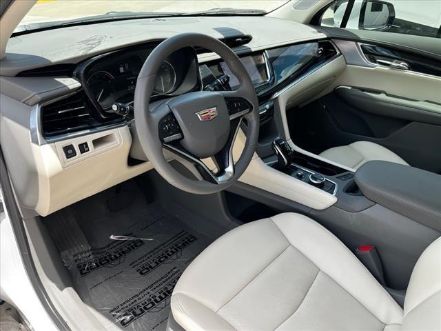 used 2024 Cadillac XT6 car, priced at $42,776