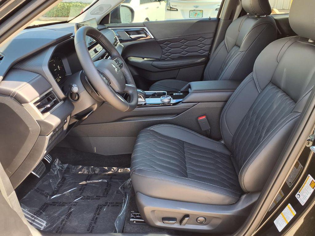 new 2026 Mitsubishi Outlander car, priced at $43,701