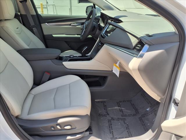 new 2026 Cadillac XT5 car, priced at $61,891
