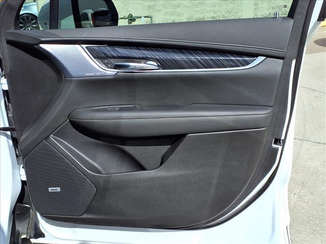 used 2024 Cadillac XT6 car, priced at $41,769