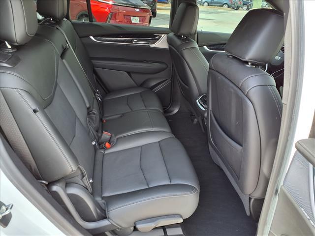 used 2024 Cadillac XT6 car, priced at $41,769