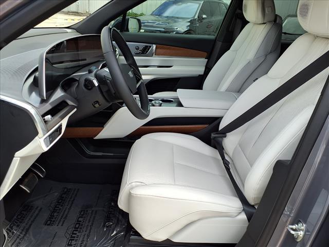 new 2026 Cadillac VISTIQ car, priced at $80,515