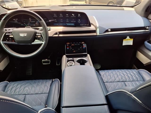 new 2026 Cadillac VISTIQ car, priced at $93,590