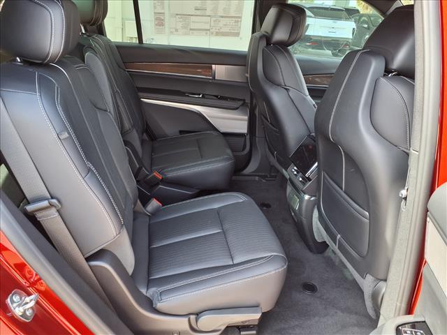 new 2026 Cadillac VISTIQ car, priced at $81,115