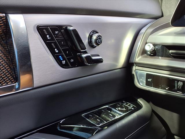 new 2026 Cadillac VISTIQ car, priced at $81,115