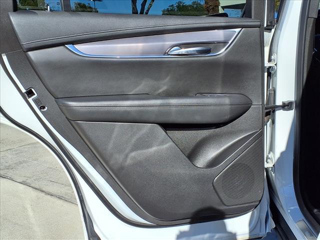 used 2022 Cadillac XT6 car, priced at $28,980