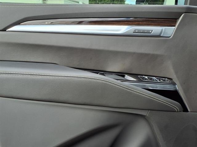 new 2026 Cadillac Escalade ESV car