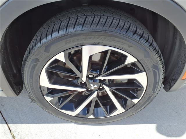 used 2022 Mitsubishi Outlander car, priced at $19,201