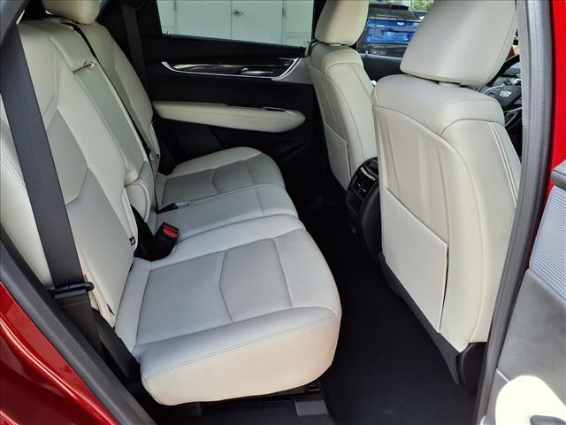 used 2023 Cadillac XT5 car, priced at $37,172