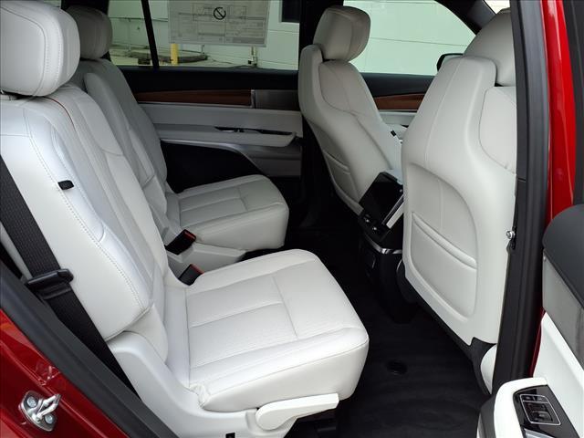 new 2026 Cadillac VISTIQ car, priced at $77,115