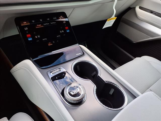 new 2026 Cadillac VISTIQ car, priced at $77,115