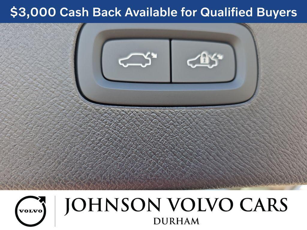 new 2026 Volvo XC90 car, priced at $74,275
